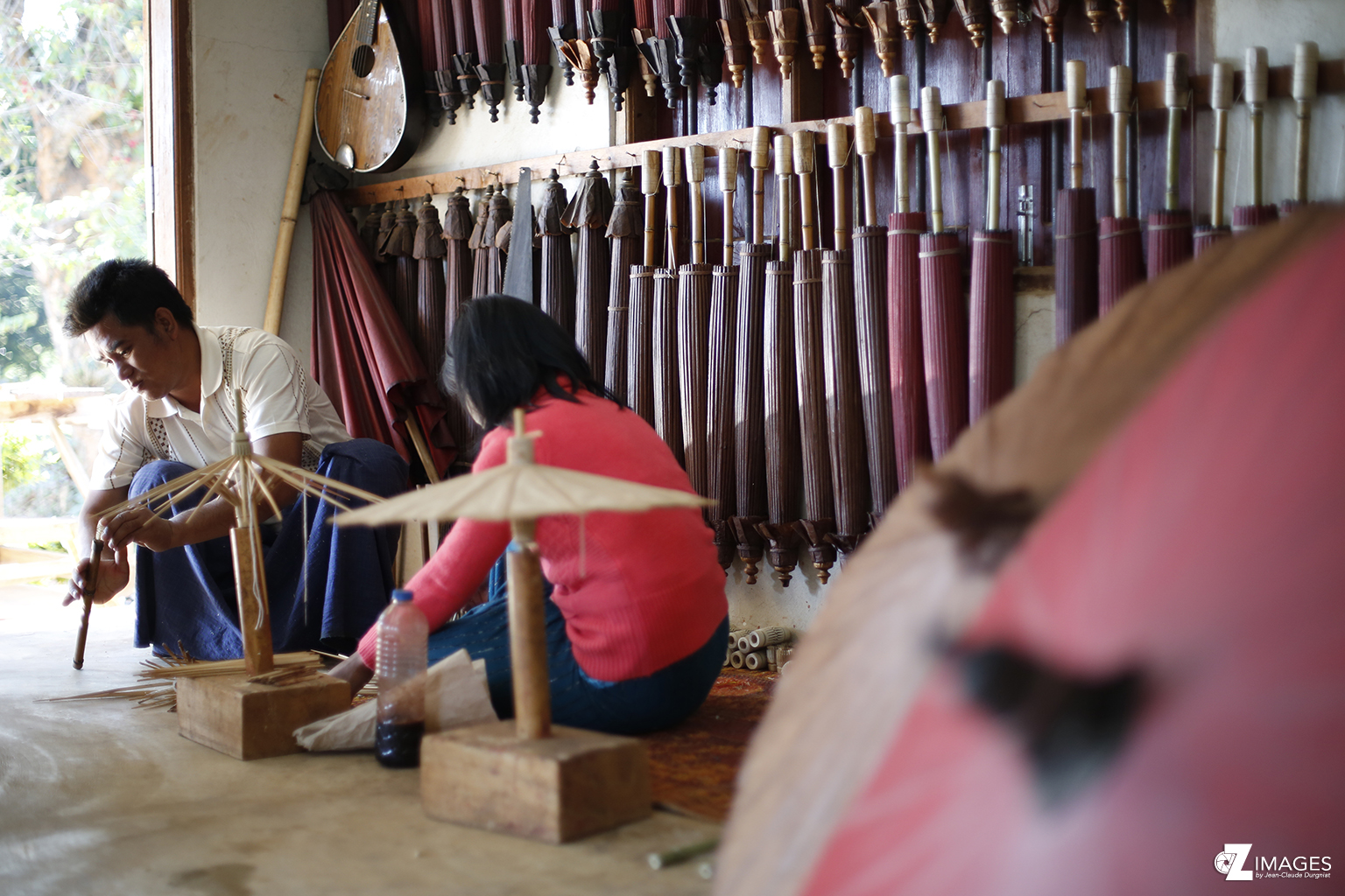 Fabrication des ombrelles et papier
