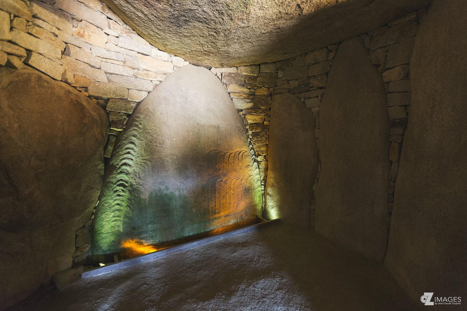 Dalle du dolmen de la Table des Marchand