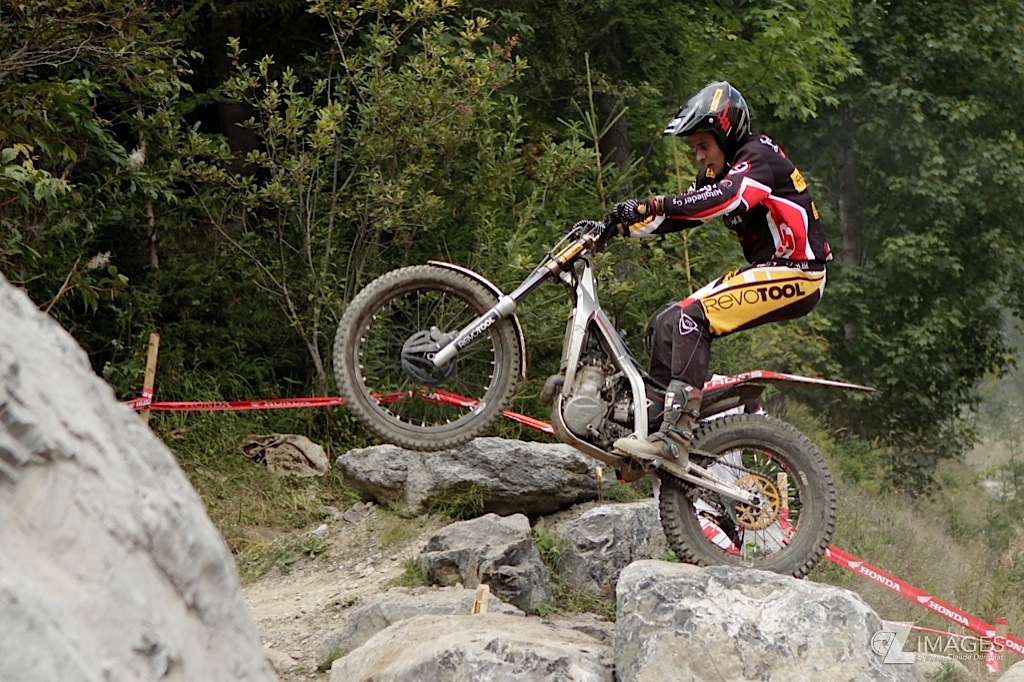 Moto trial